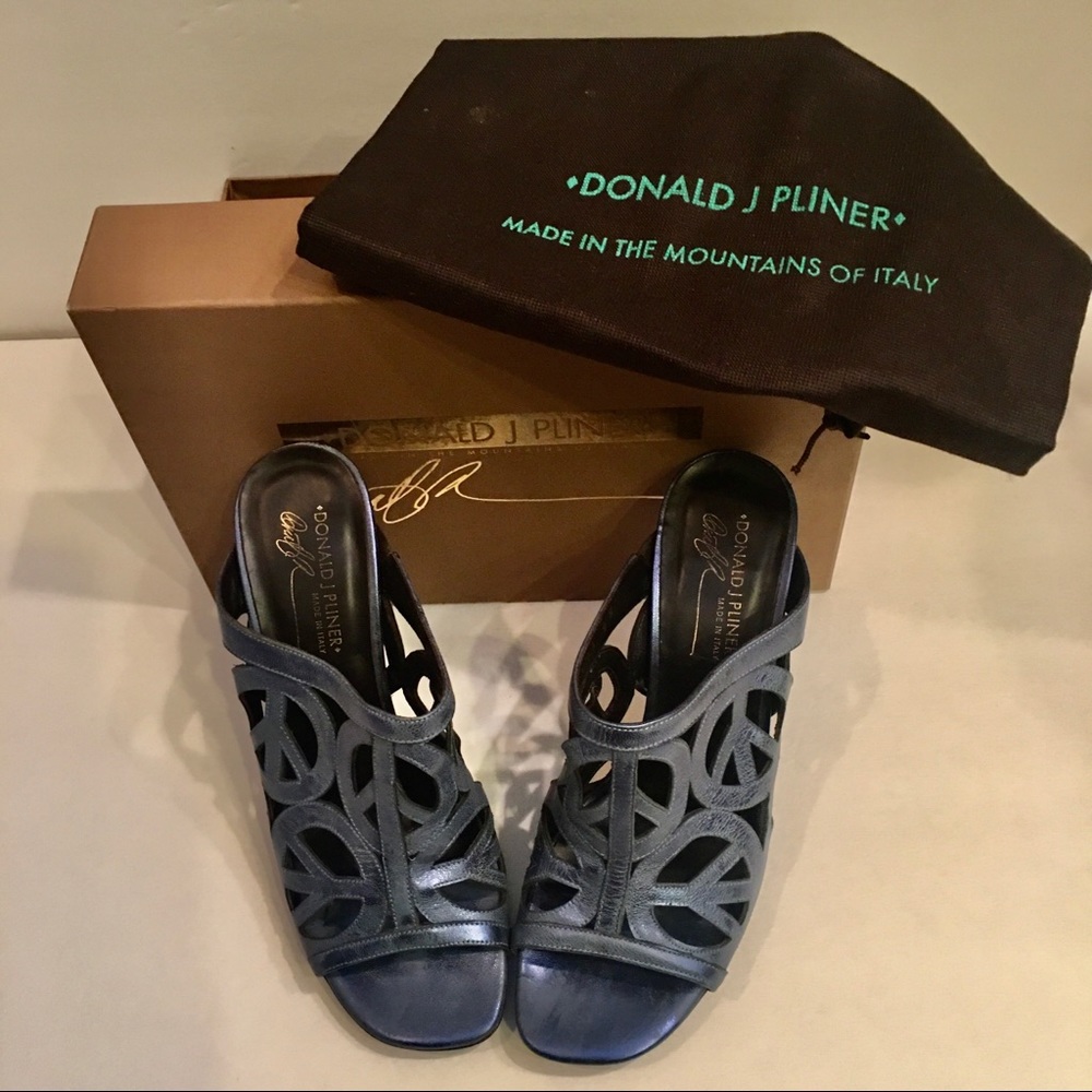 Brand New Donald J PLiner high heeled mules